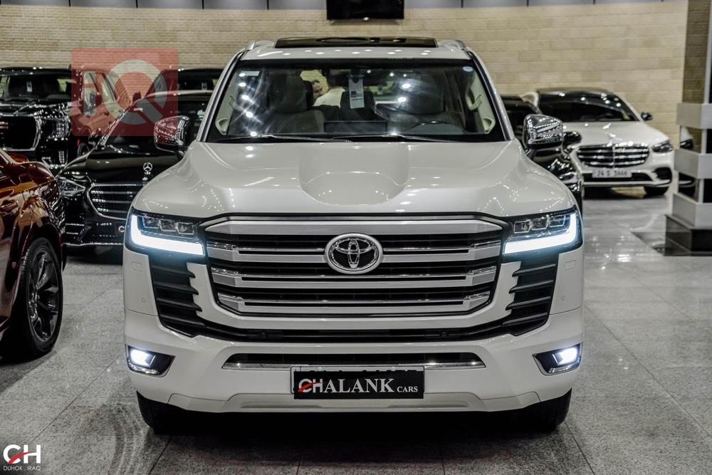 تويوتا لاندكروزر